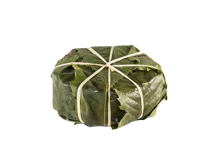 Robiola di capra in foglia (ciliegio / castagno / verza) - immagine 3